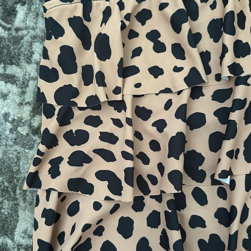 One Piece Ruffle Swimsuit Small - Picture 2 of 6